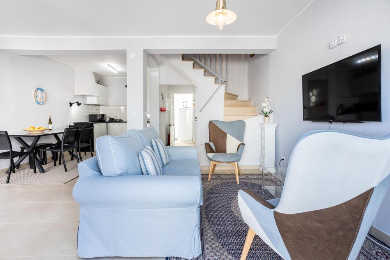 Newly Renovated 2 Bedroom Townhouse - Close To Salema Beach Exterior foto