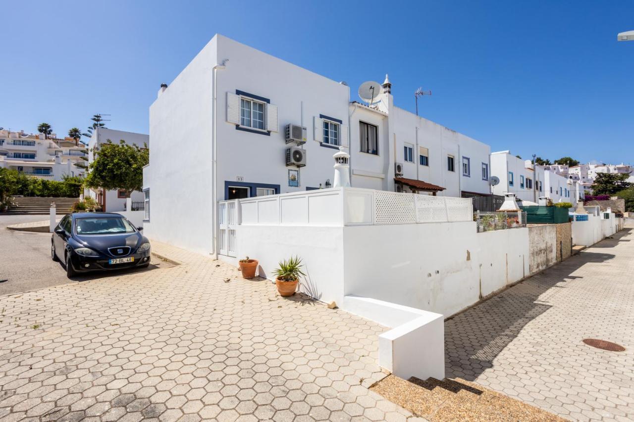 Newly Renovated 2 Bedroom Townhouse - Close To Salema Beach Exterior foto